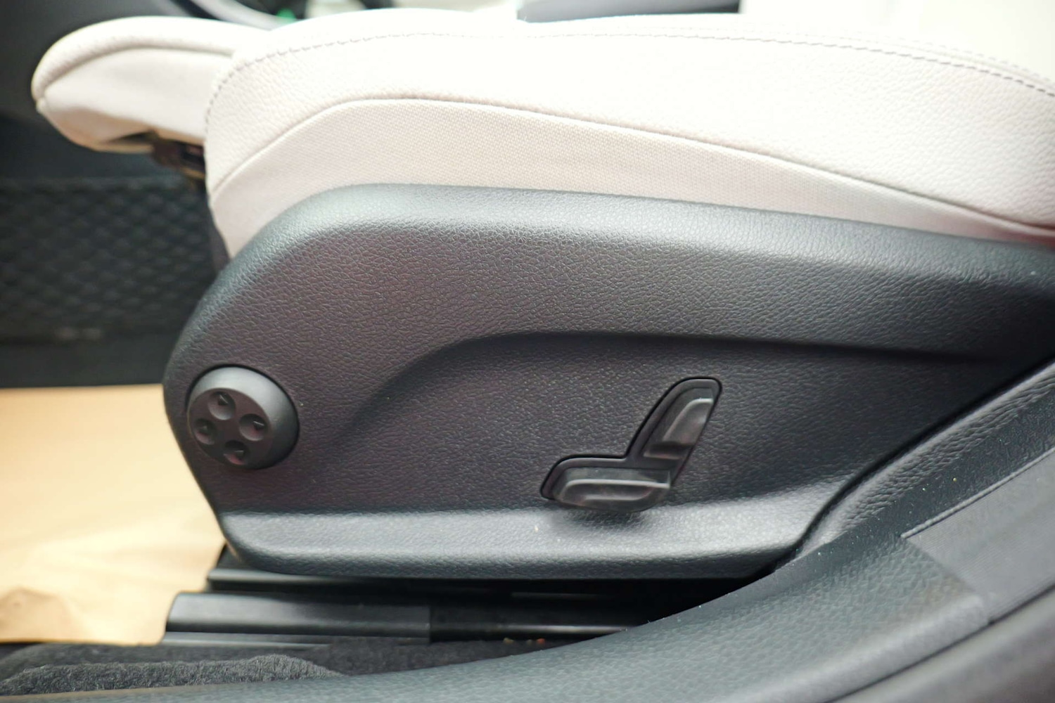 Used Mercedes-Benz C Class 2017 for sale - 77170357: Photo 50