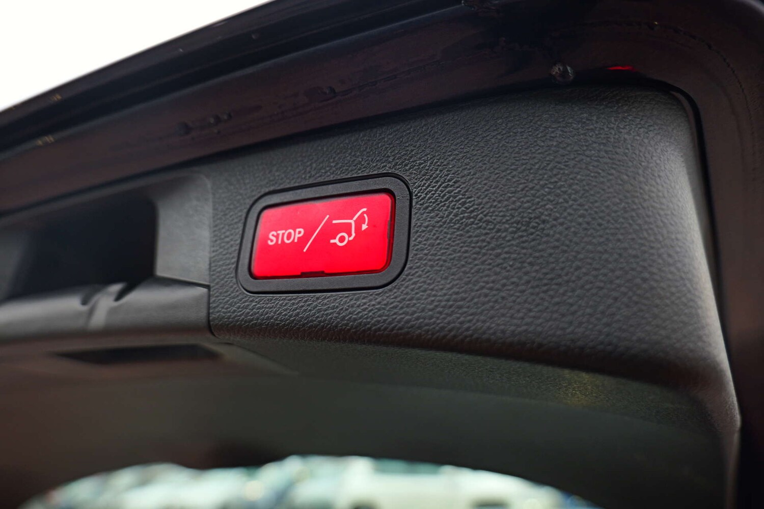 Used Mercedes-Benz C Class 2017 for sale - 77170357: Photo 62