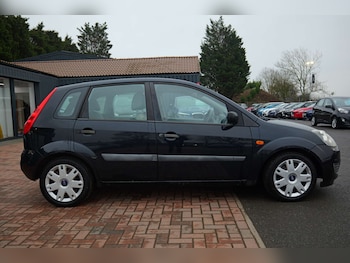 Used Ford Fiesta 2006 for sale - 77025198: Photo