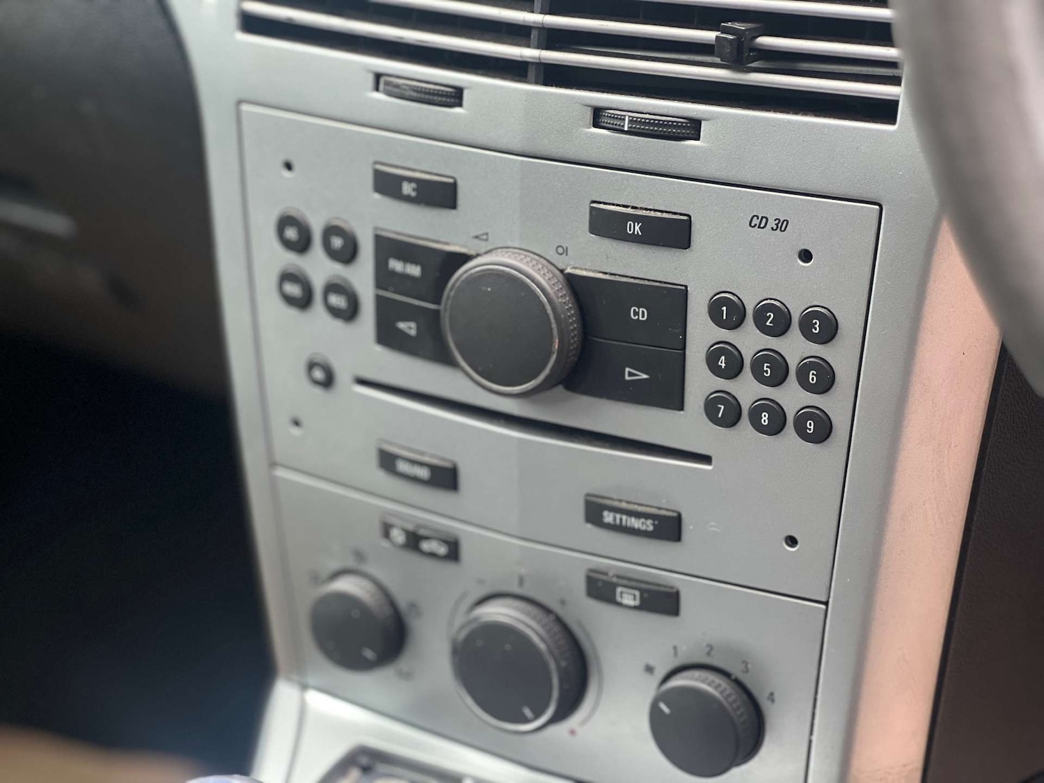 Used Vauxhall Astra 2014 for sale - 77299425: Photo 18