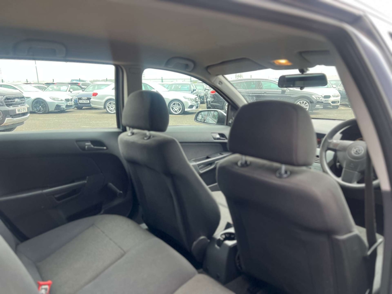 Used Vauxhall Astra 2014 for sale - 77299425: Photo 19
