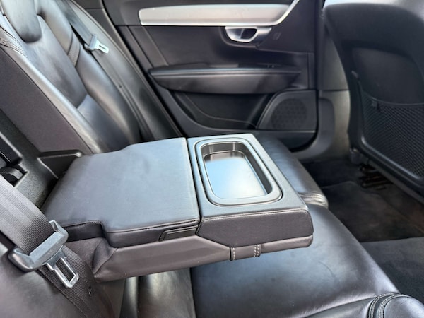 Used Volvo S90 2017 for sale - 75556377: Photo 37
