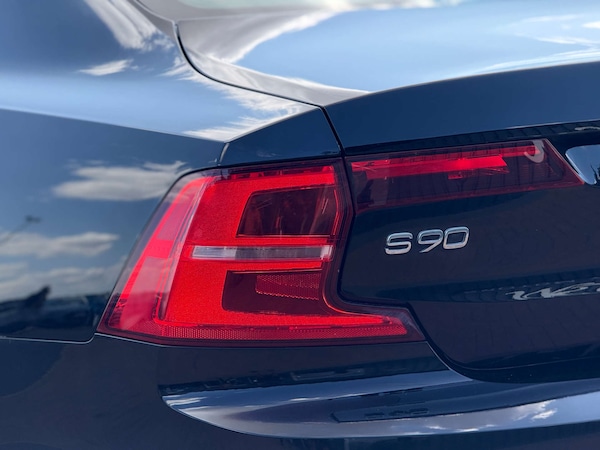 Used Volvo S90 2017 for sale - 75556377: Photo 54