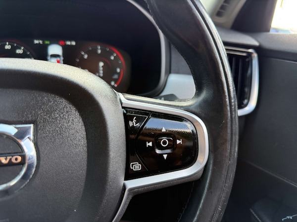 Used Volvo S90 2017 for sale - 75556377: Photo 65