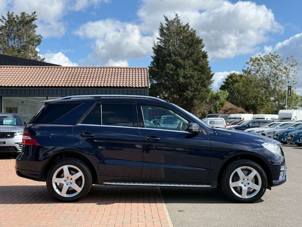 Used Mercedes-Benz M Class 2013 for sale - 75714247: Photo 5