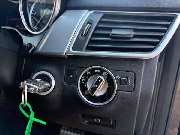 Used Mercedes-Benz M Class 2013 for sale - 75714247: Photo 60