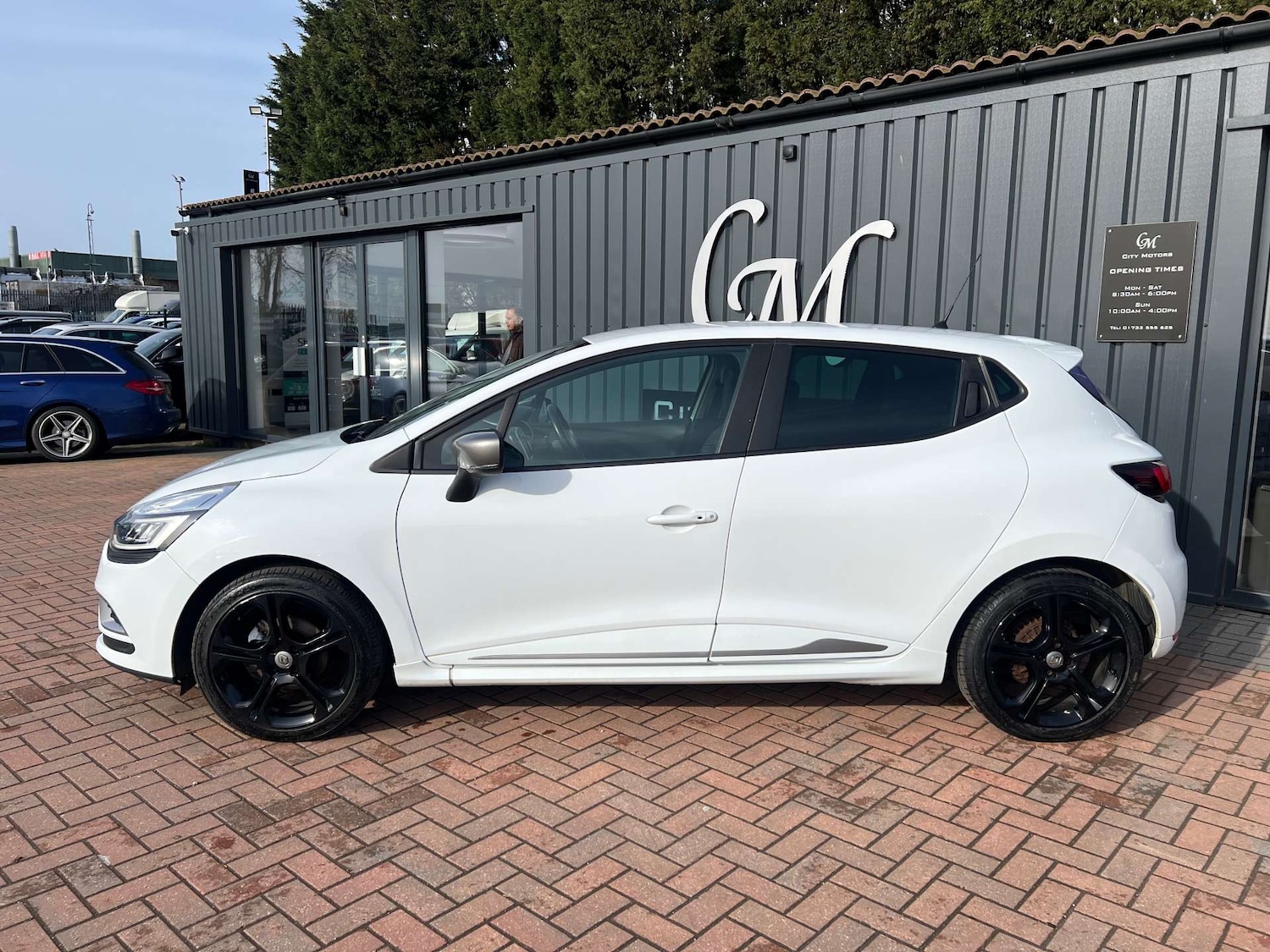 Used Renault Clio 2018 for sale - 77531909: Photo 11
