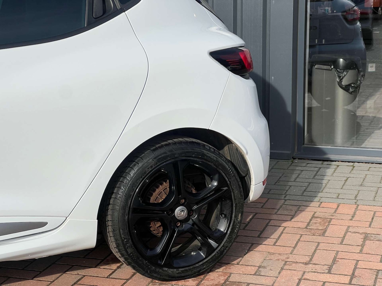 Used Renault Clio 2018 for sale - 77531909: Photo 12