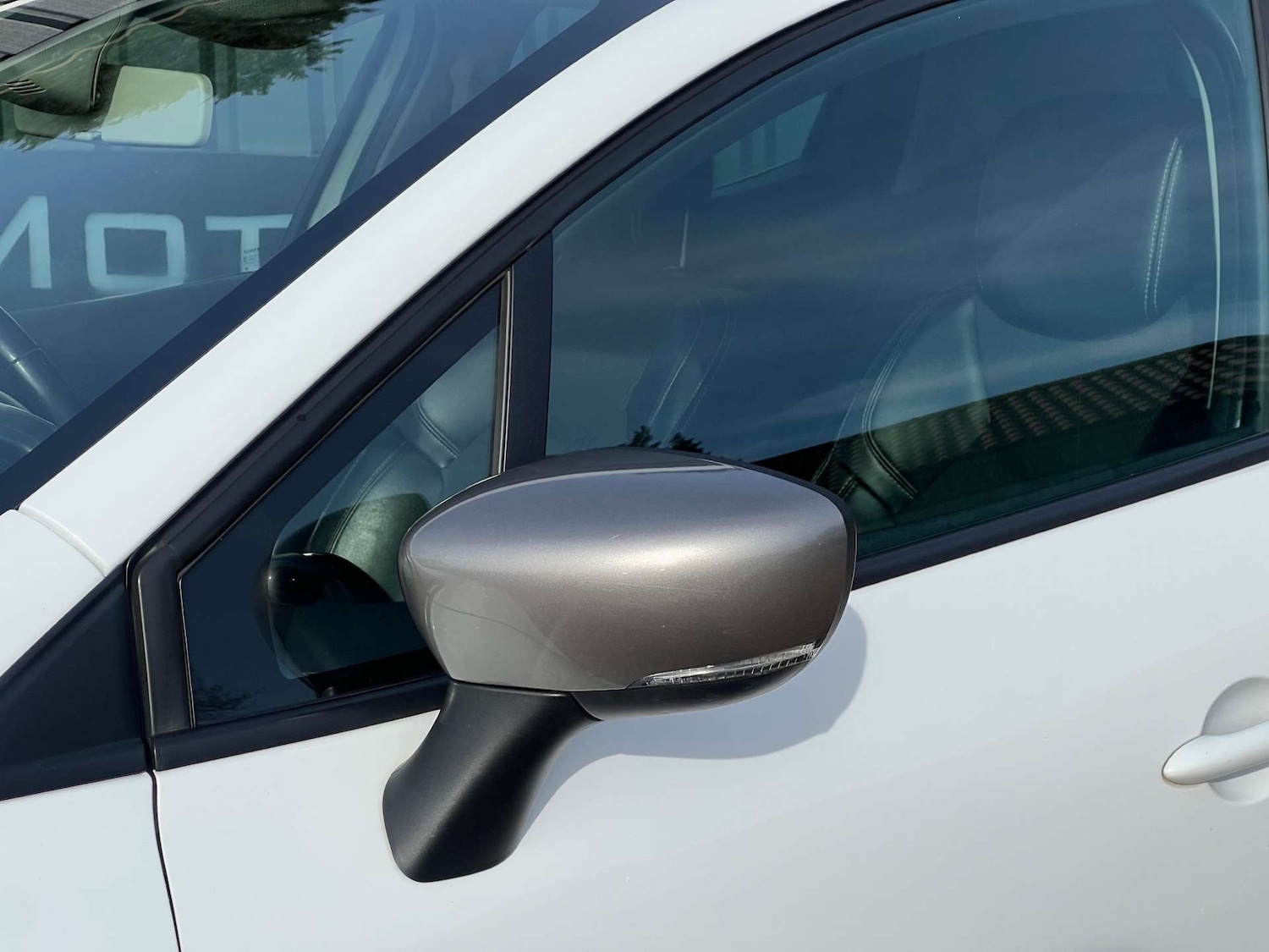 Used Renault Clio 2018 for sale - 77531909: Photo 14