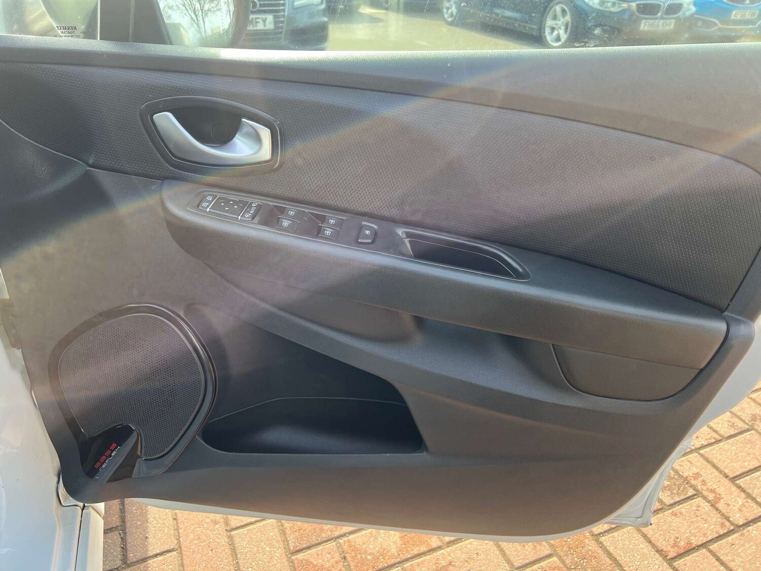 Used Renault Clio 2018 for sale - 77531909: Photo 17