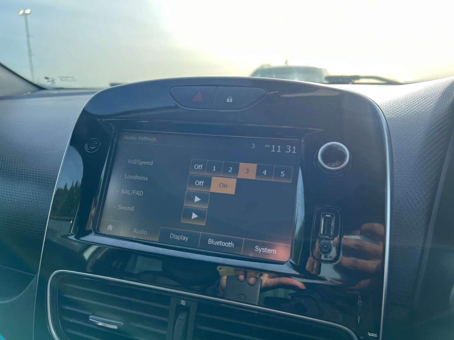 Used Renault Clio 2018 for sale - 77531909: Photo 34