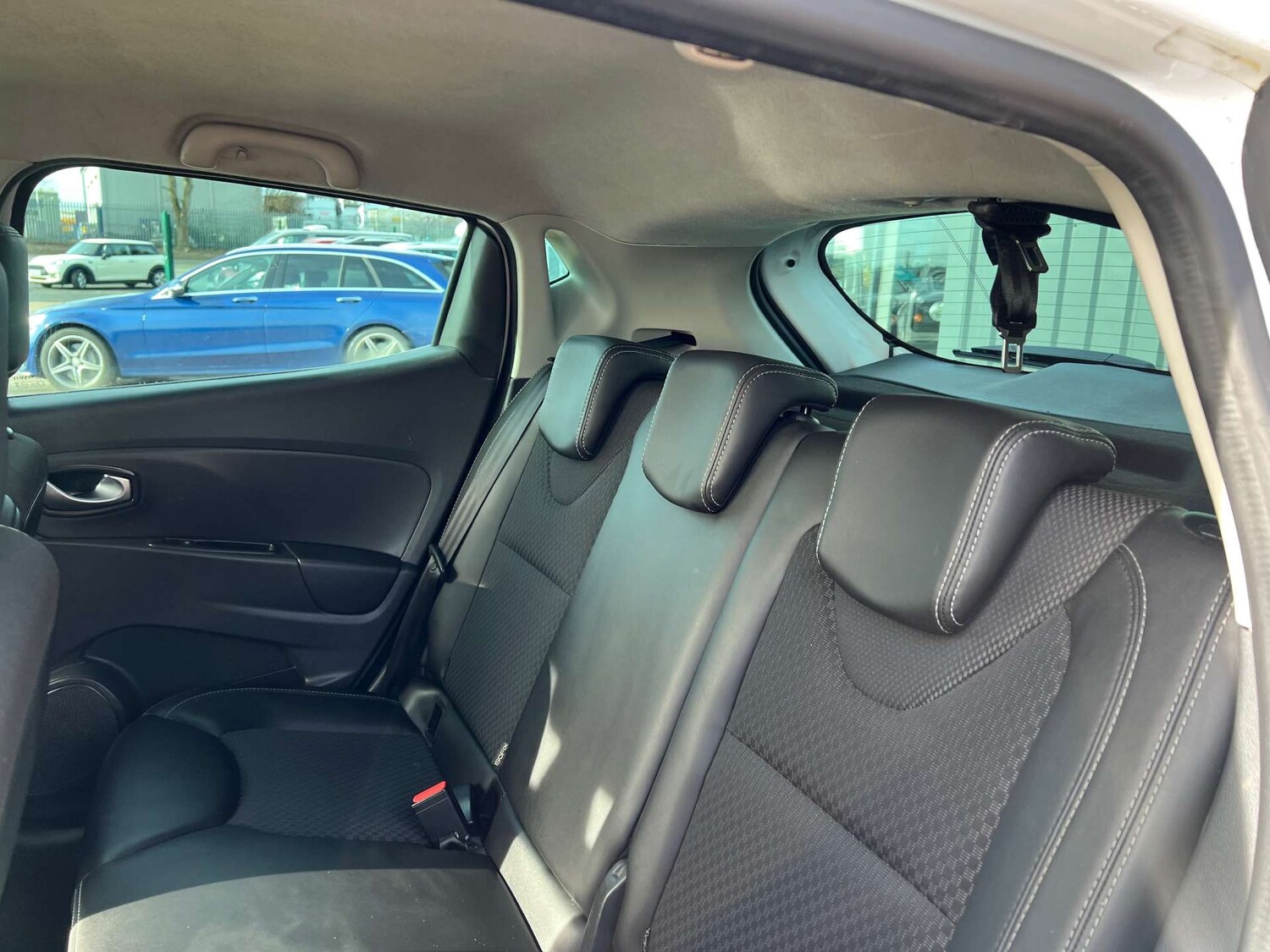 Used Renault Clio 2018 for sale - 77531909: Photo 39