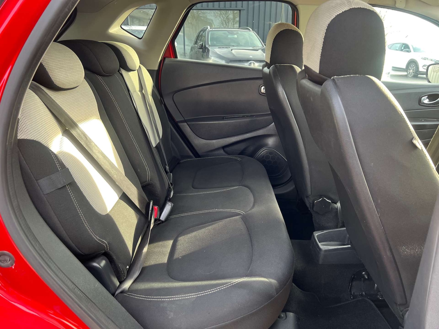 Used Renault Captur 2018 for sale - 77470129: Photo 31