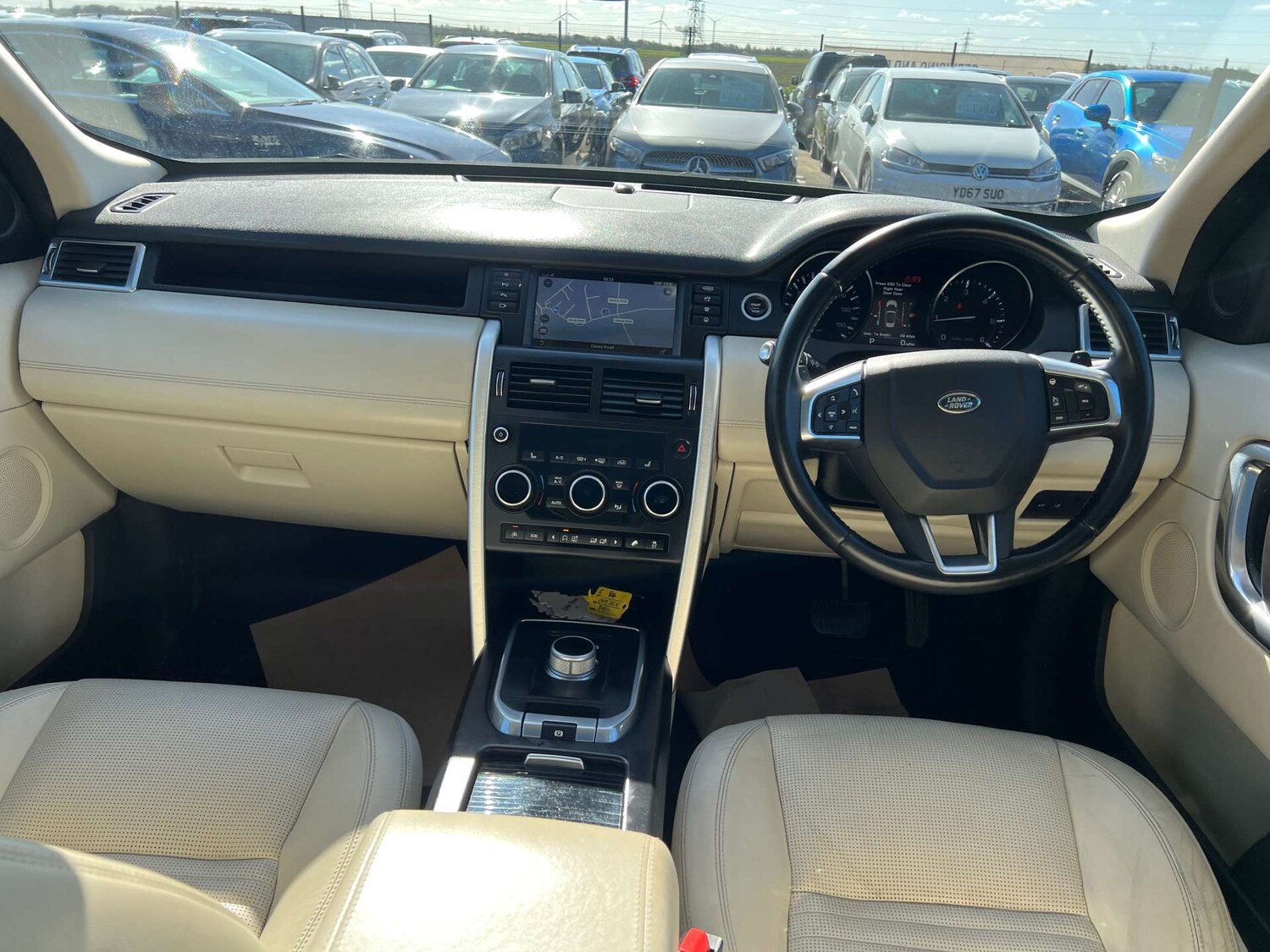 Used Land Rover Discovery Sport 2015 for sale - 78026424: Photo 21