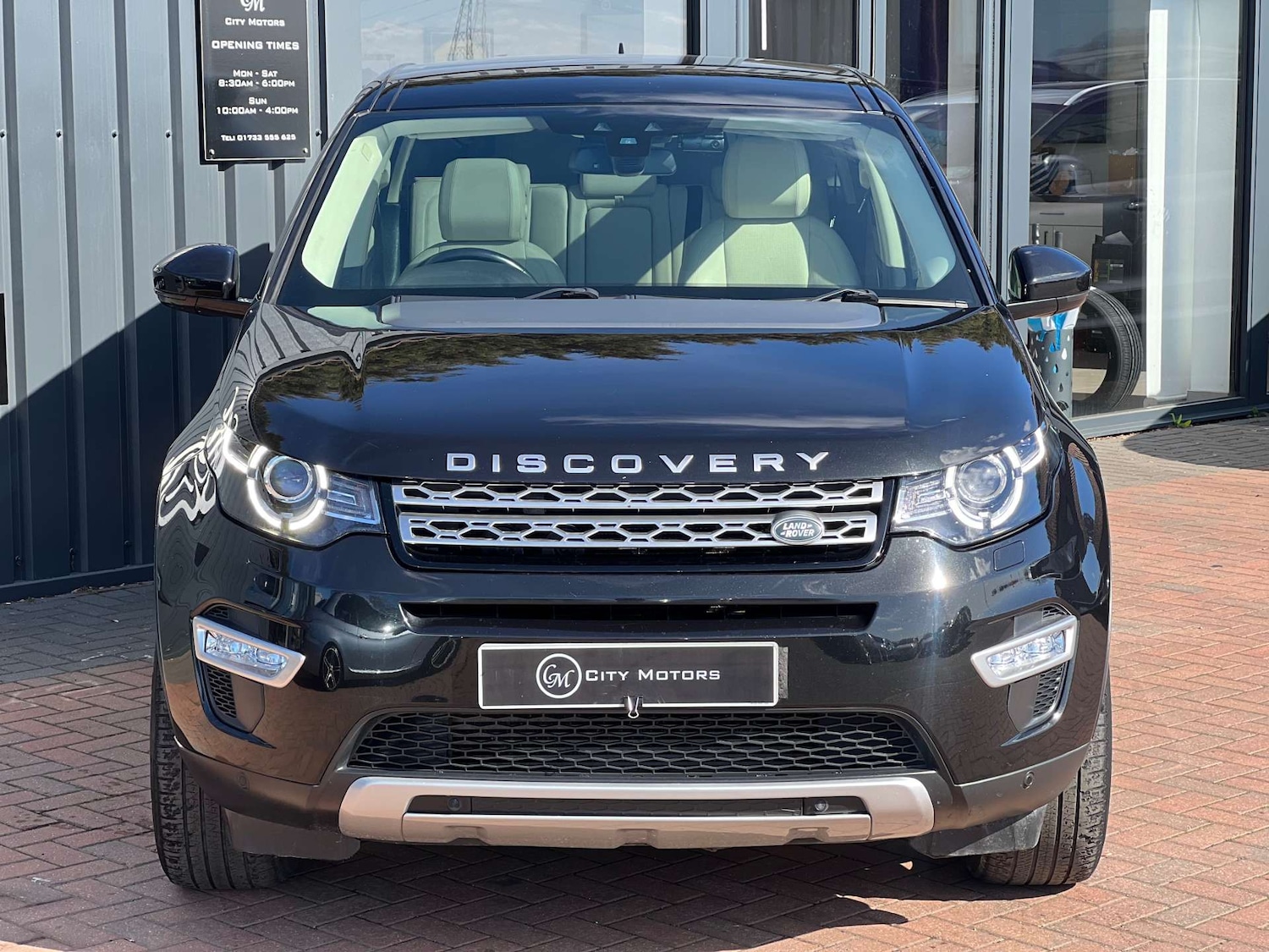 Used Land Rover Discovery Sport 2015 for sale - 78026424: Photo 3