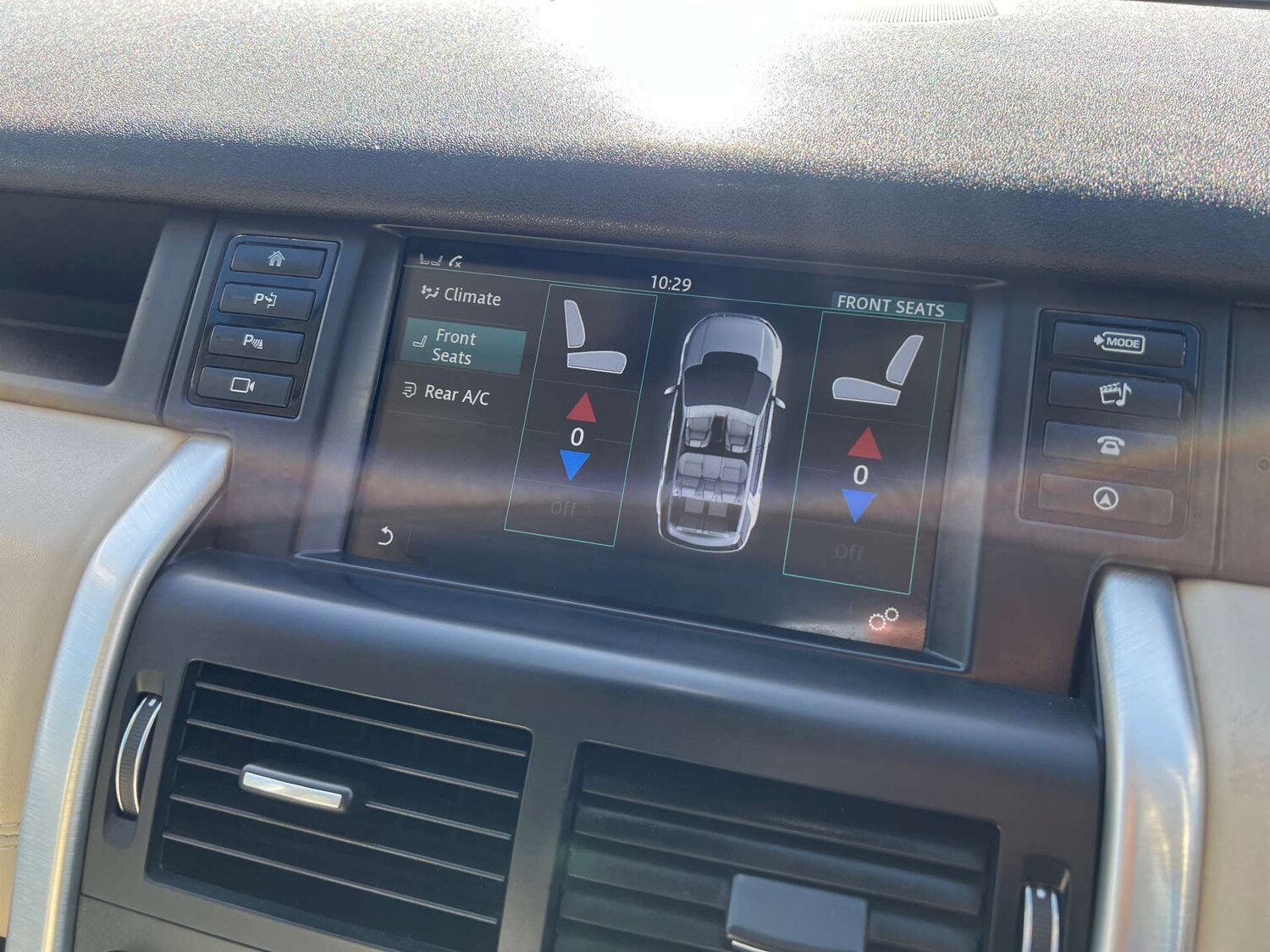 Used Land Rover Discovery Sport 2015 for sale - 78026424: Photo 31