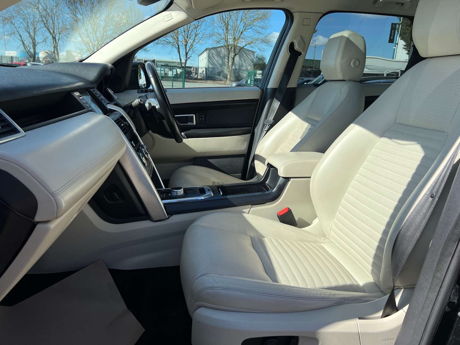 Used Land Rover Discovery Sport 2015 for sale - 78026424: Photo 44