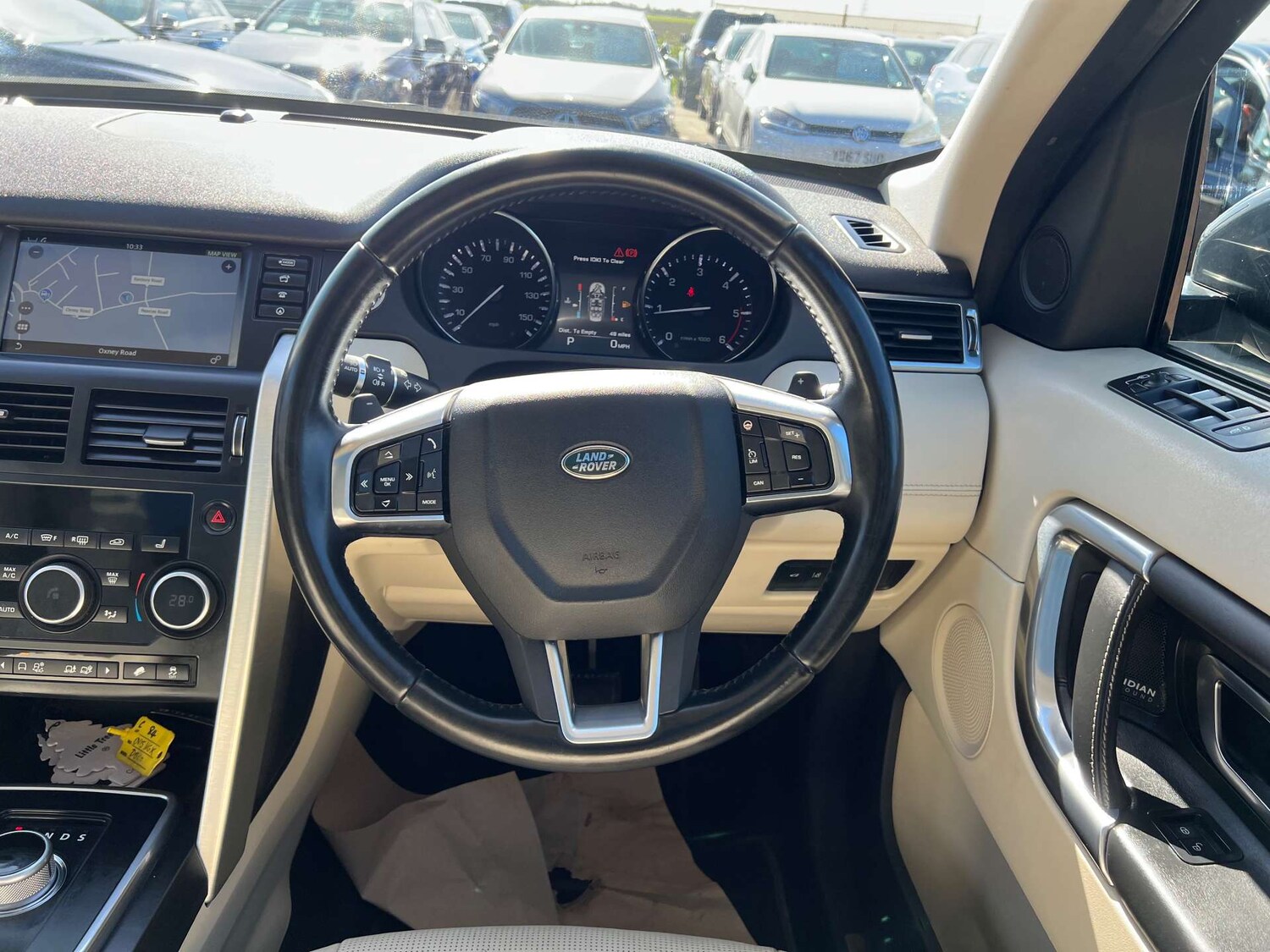 Used Land Rover Discovery Sport 2015 for sale - 78026424: Photo 48