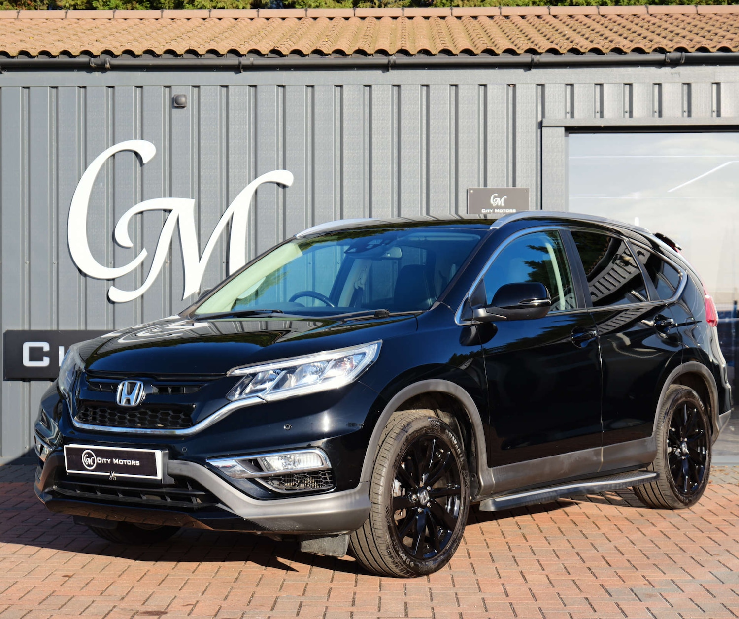 Used Honda CR-V 2017 for sale - 76382757: Photo 1