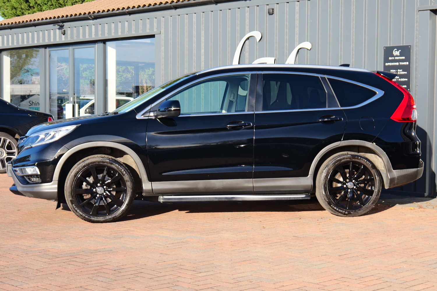 Used Honda CR-V 2017 for sale - 76382757: Photo 8