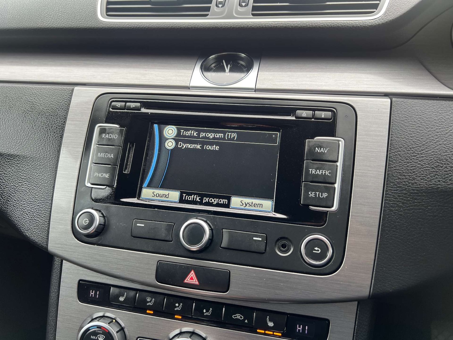 Used Volkswagen Passat 2014 for sale - 77470135: Photo 32