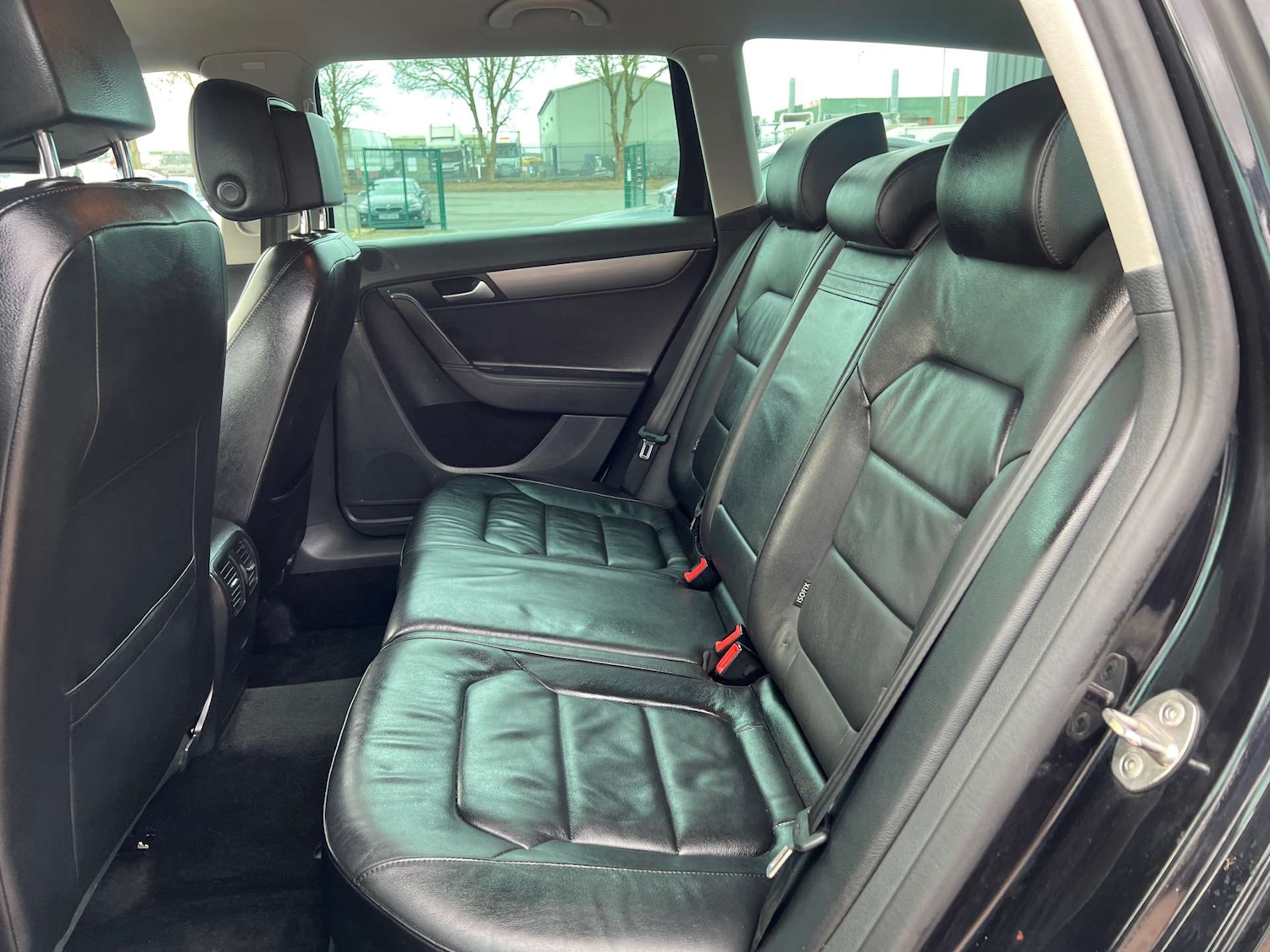 Used Volkswagen Passat 2014 for sale - 77470135: Photo 40