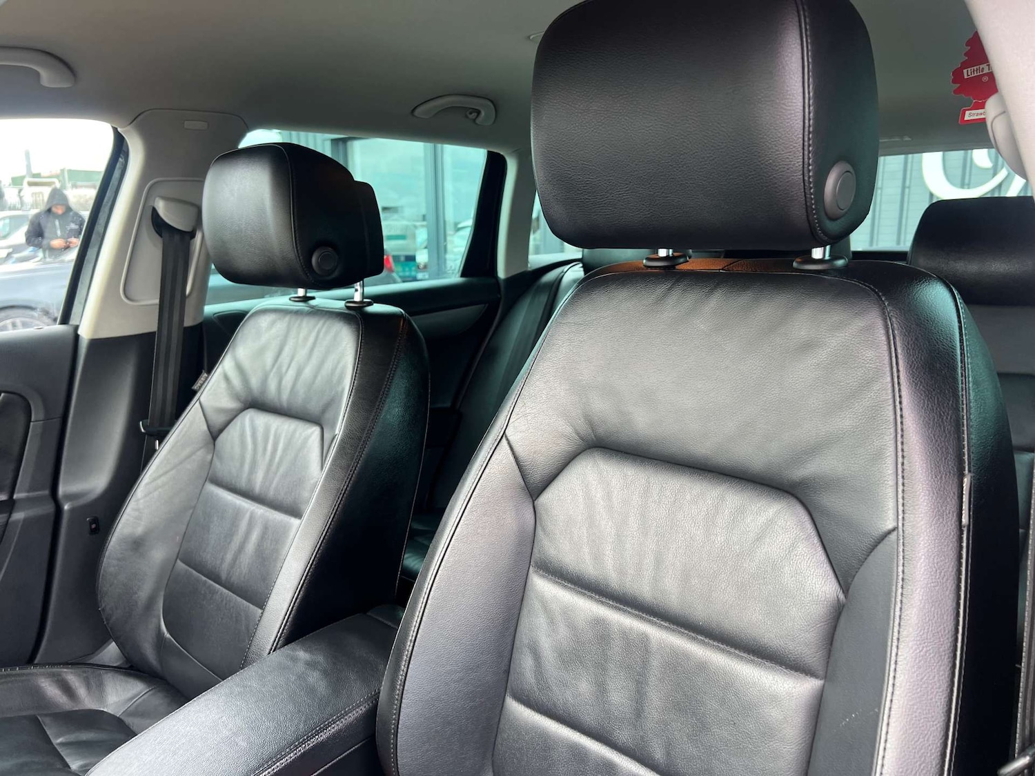 Used Volkswagen Passat 2014 for sale - 77470135: Photo 42