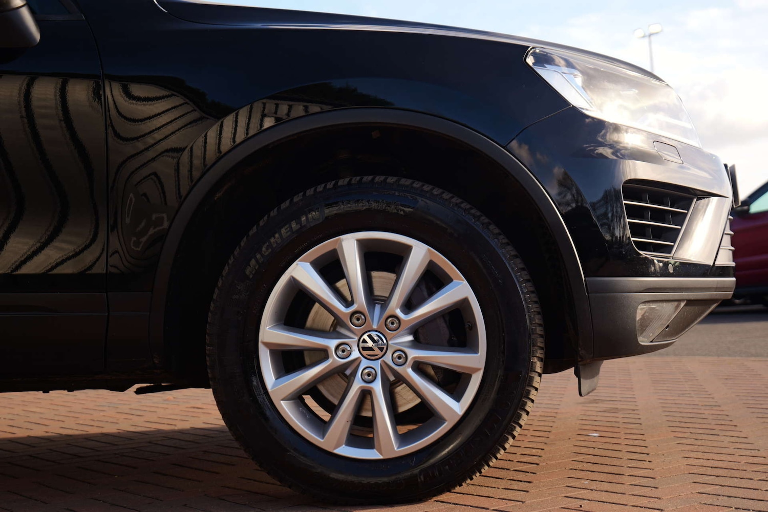 Used Volkswagen Touareg 2016 for sale - 76544301: Photo 14