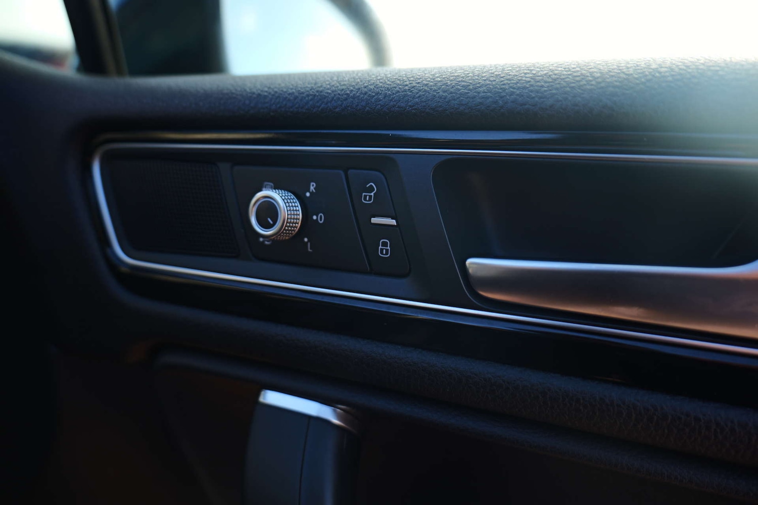 Used Volkswagen Touareg 2016 for sale - 76544301: Photo 21