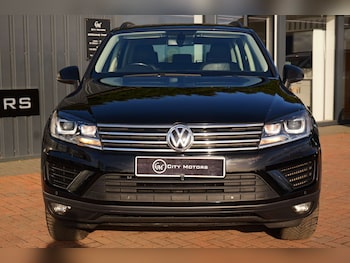 Used Volkswagen Touareg 2016 for sale - 76544301: Photo