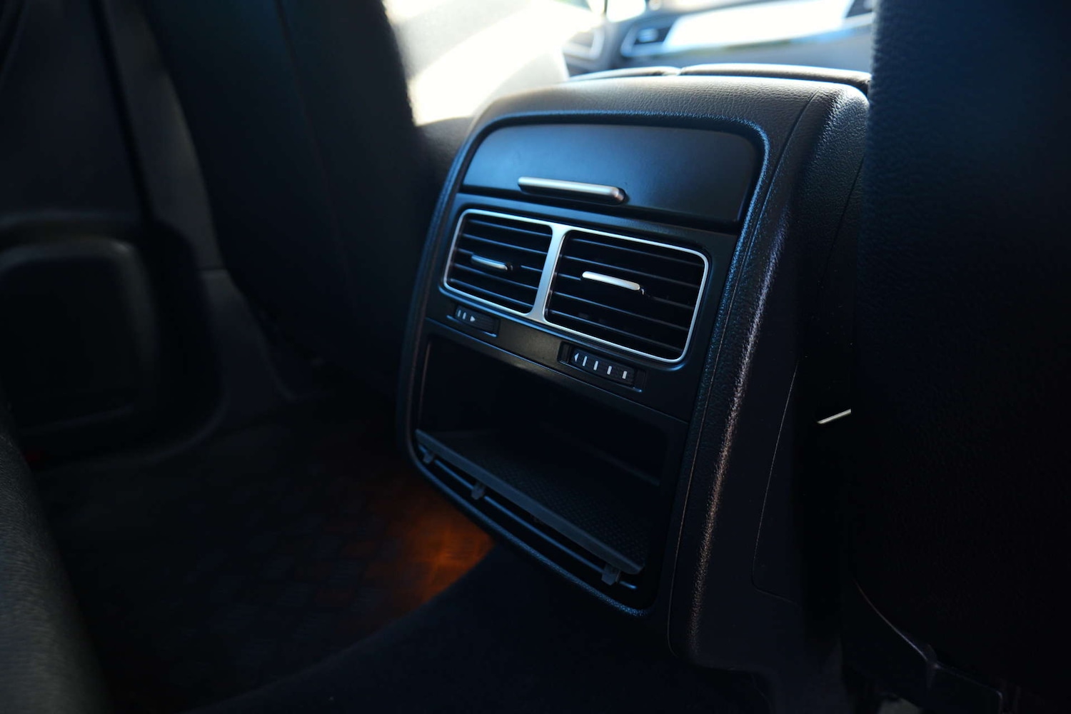 Used Volkswagen Touareg 2016 for sale - 76544301: Photo 47