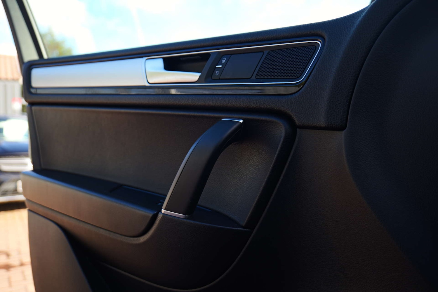 Used Volkswagen Touareg 2016 for sale - 76544301: Photo 66