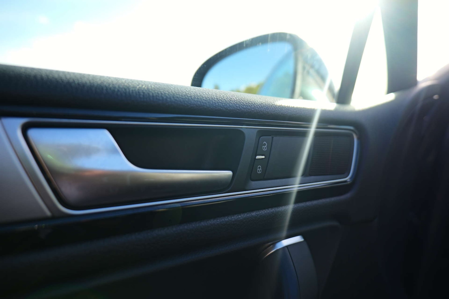 Used Volkswagen Touareg 2016 for sale - 76544301: Photo 67