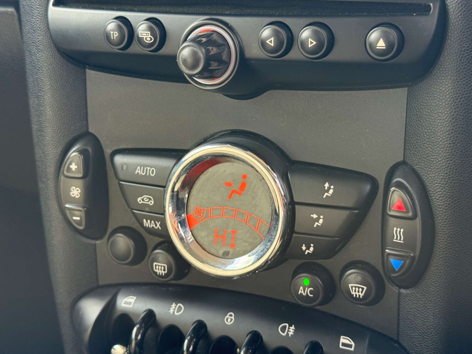 Vehicle 33