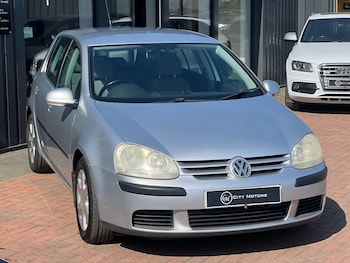 Used Volkswagen Golf 2005 for sale - 78700777: Photo
