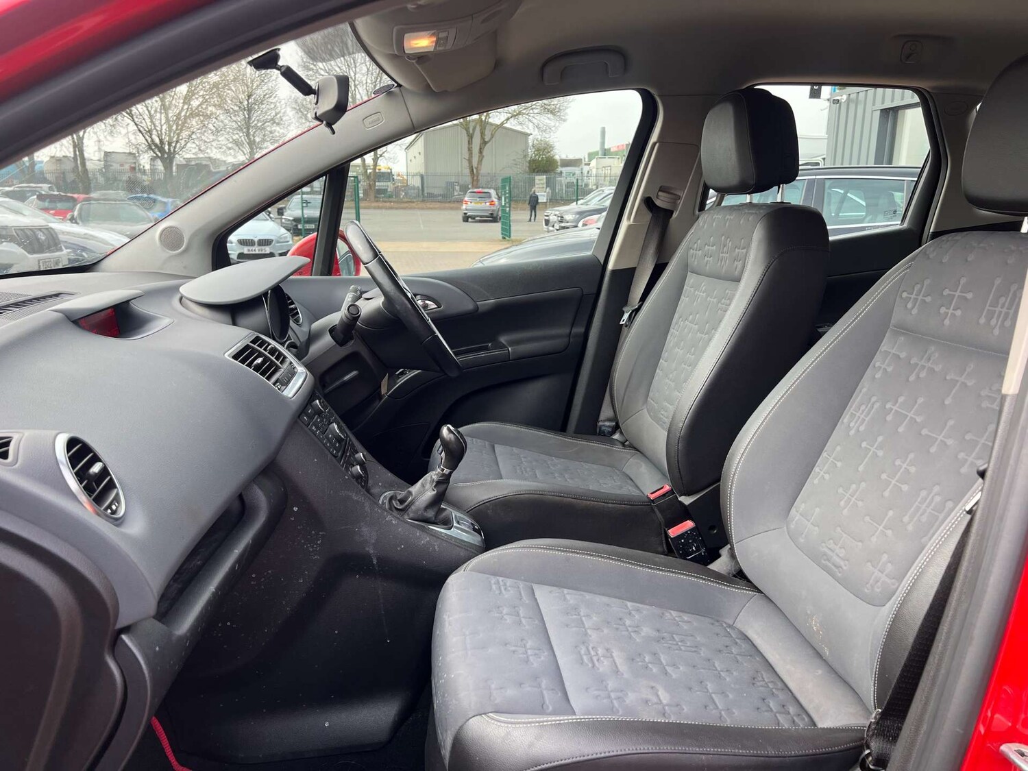 Used Vauxhall Meriva 2014 for sale - 77975421: Photo 33