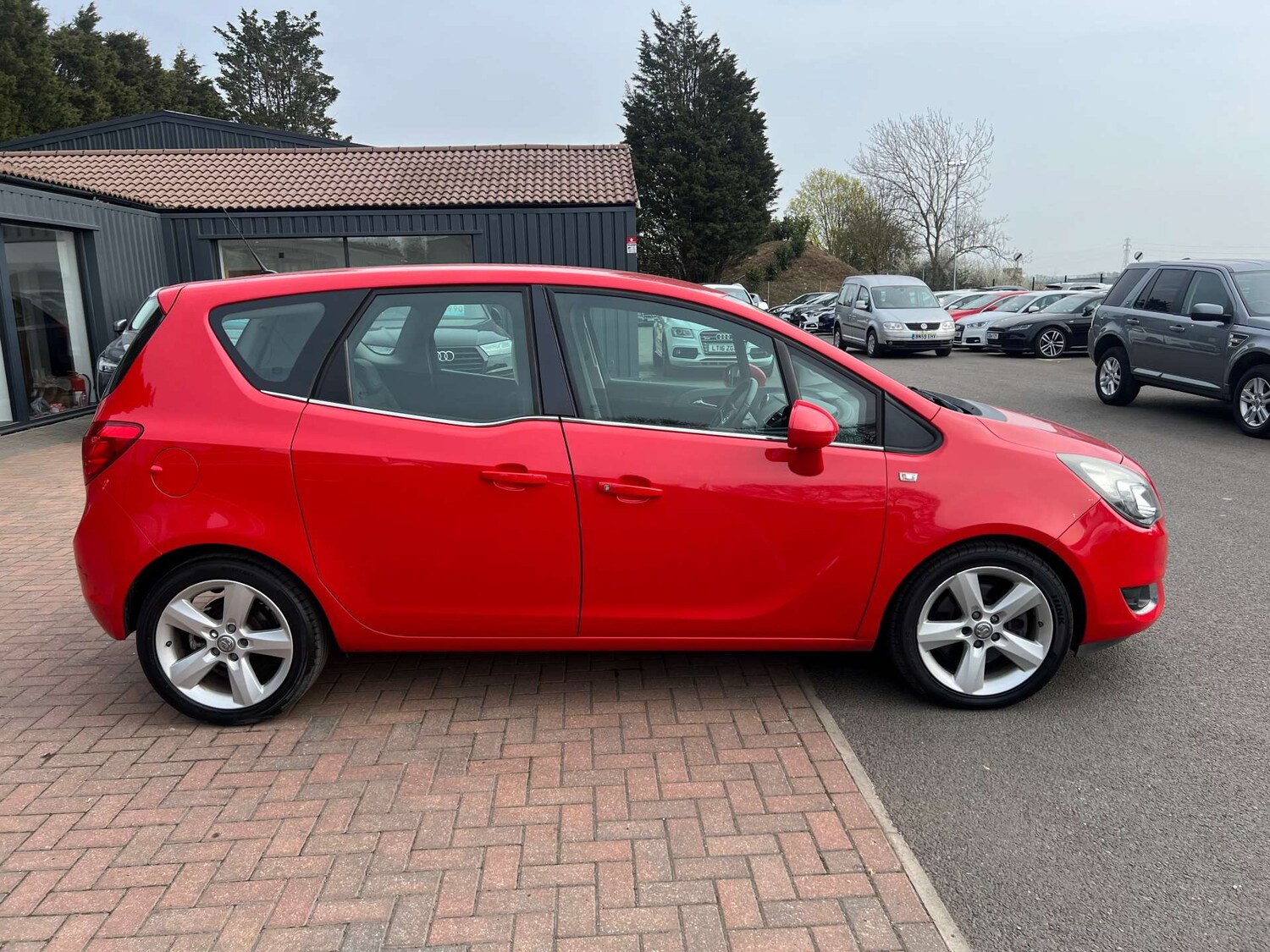Used Vauxhall Meriva 2014 for sale - 77975421: Photo 5