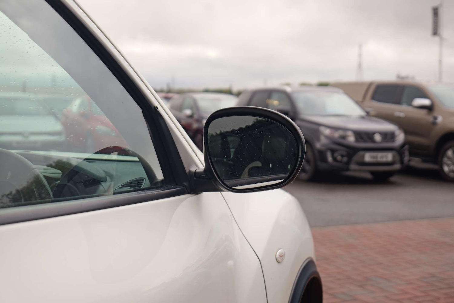 Used Nissan Juke 2013 for sale - 76382758: Photo 13