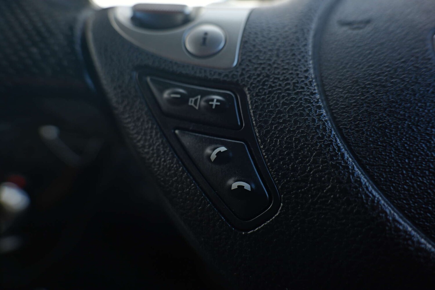 Used Nissan Juke 2013 for sale - 76382758: Photo 46