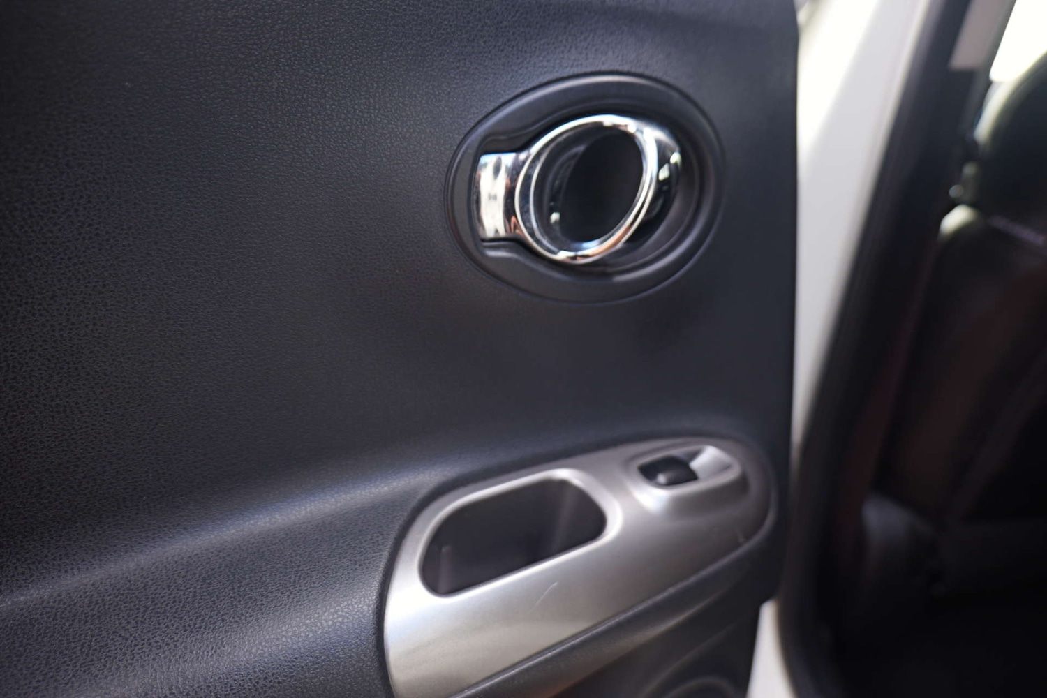 Used Nissan Juke 2013 for sale - 76382758: Photo 75