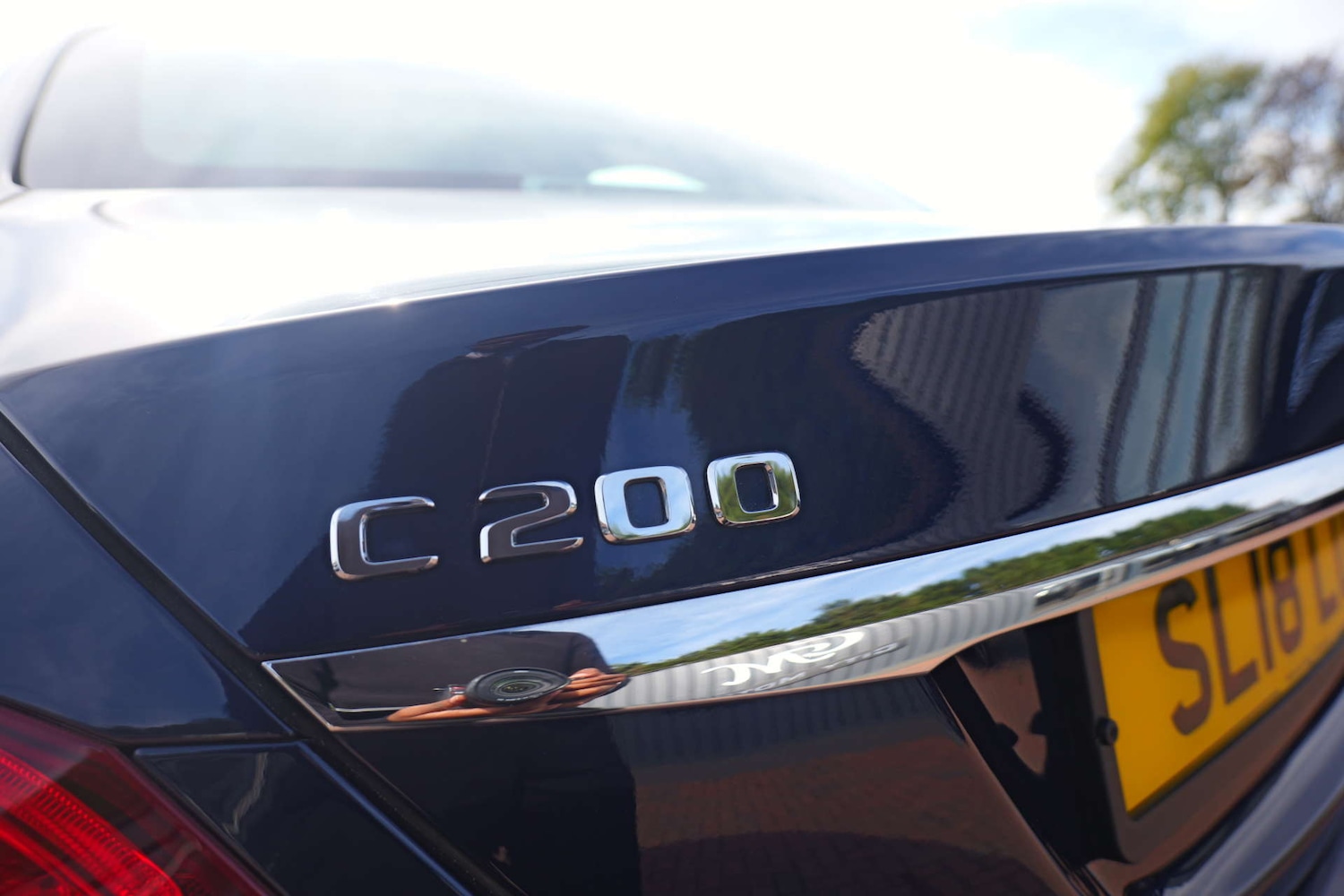 Used Mercedes-Benz C Class 2018 for sale - 76402691: Photo 17