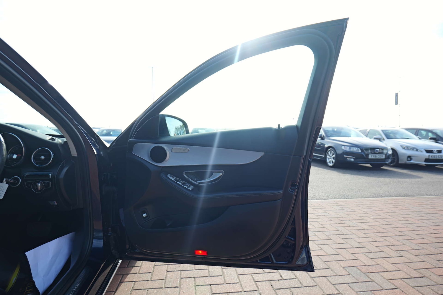 Used Mercedes-Benz C Class 2018 for sale - 76402691: Photo 24