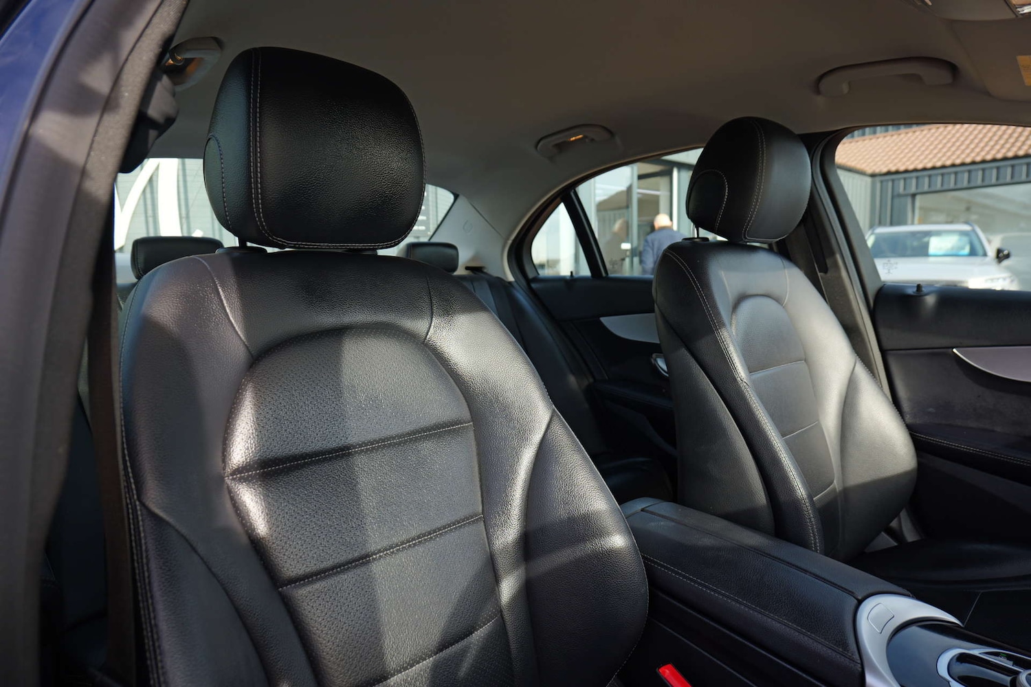 Used Mercedes-Benz C Class 2018 for sale - 76402691: Photo 34