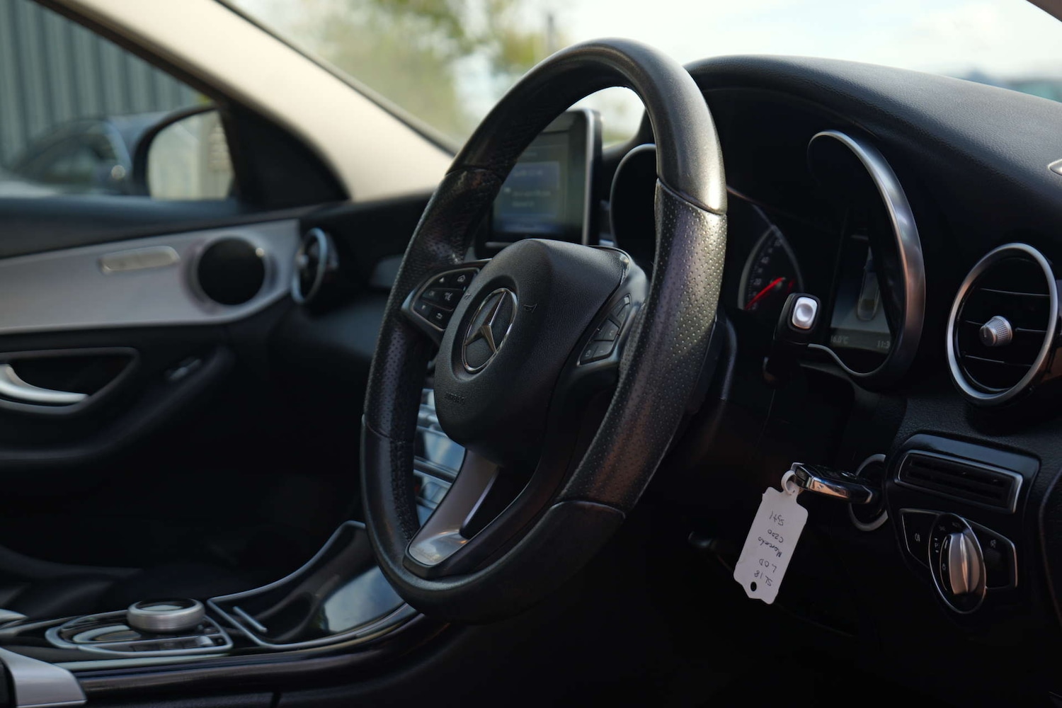 Used Mercedes-Benz C Class 2018 for sale - 76402691: Photo 38