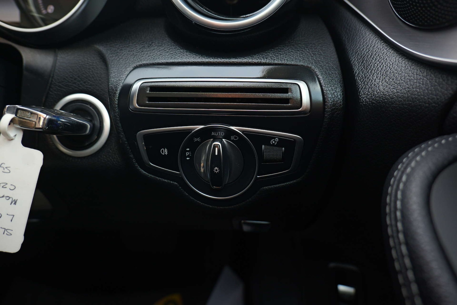 Used Mercedes-Benz C Class 2018 for sale - 76402691: Photo 63