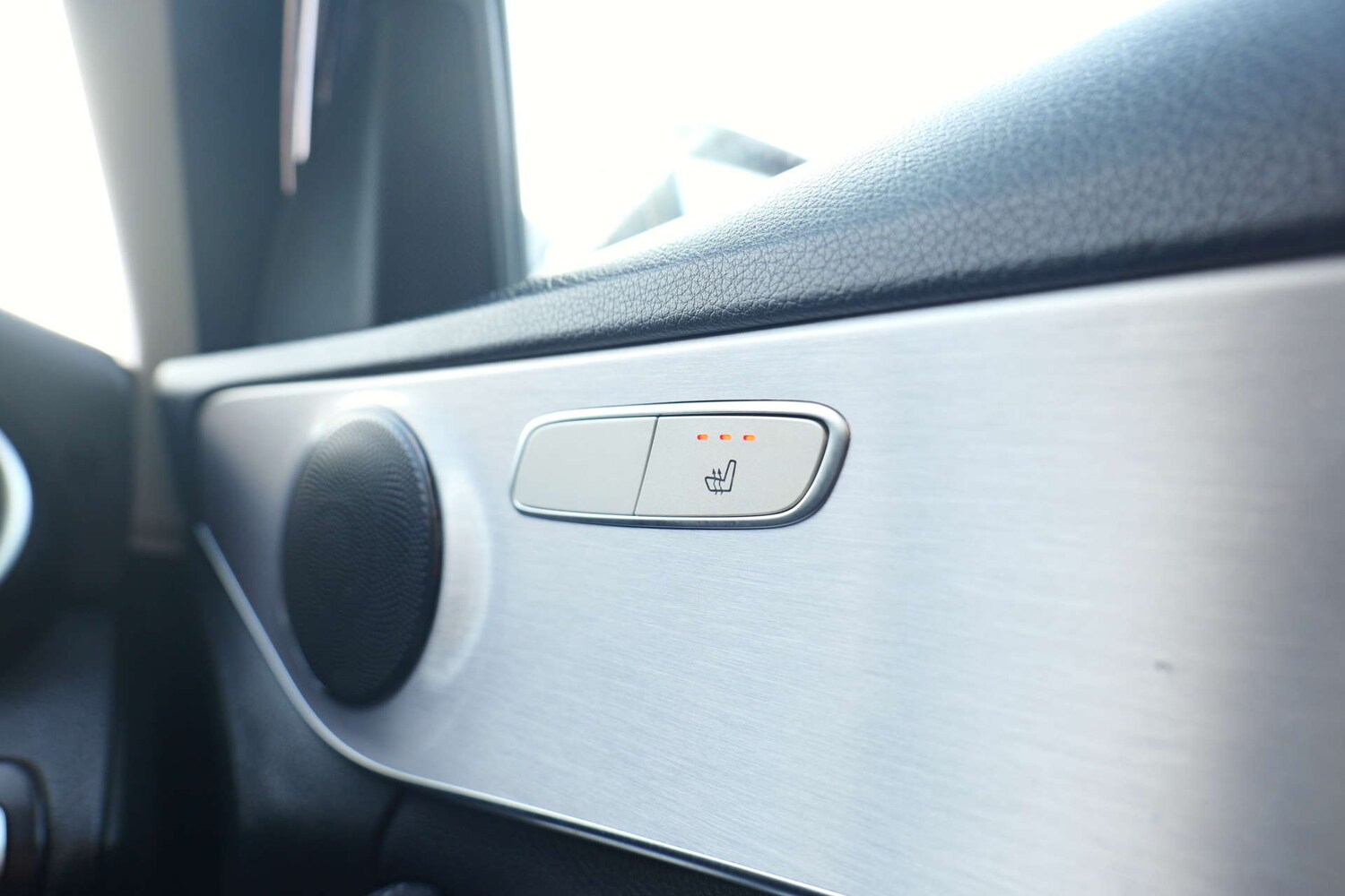 Used Mercedes-Benz C Class 2018 for sale - 76402691: Photo 64