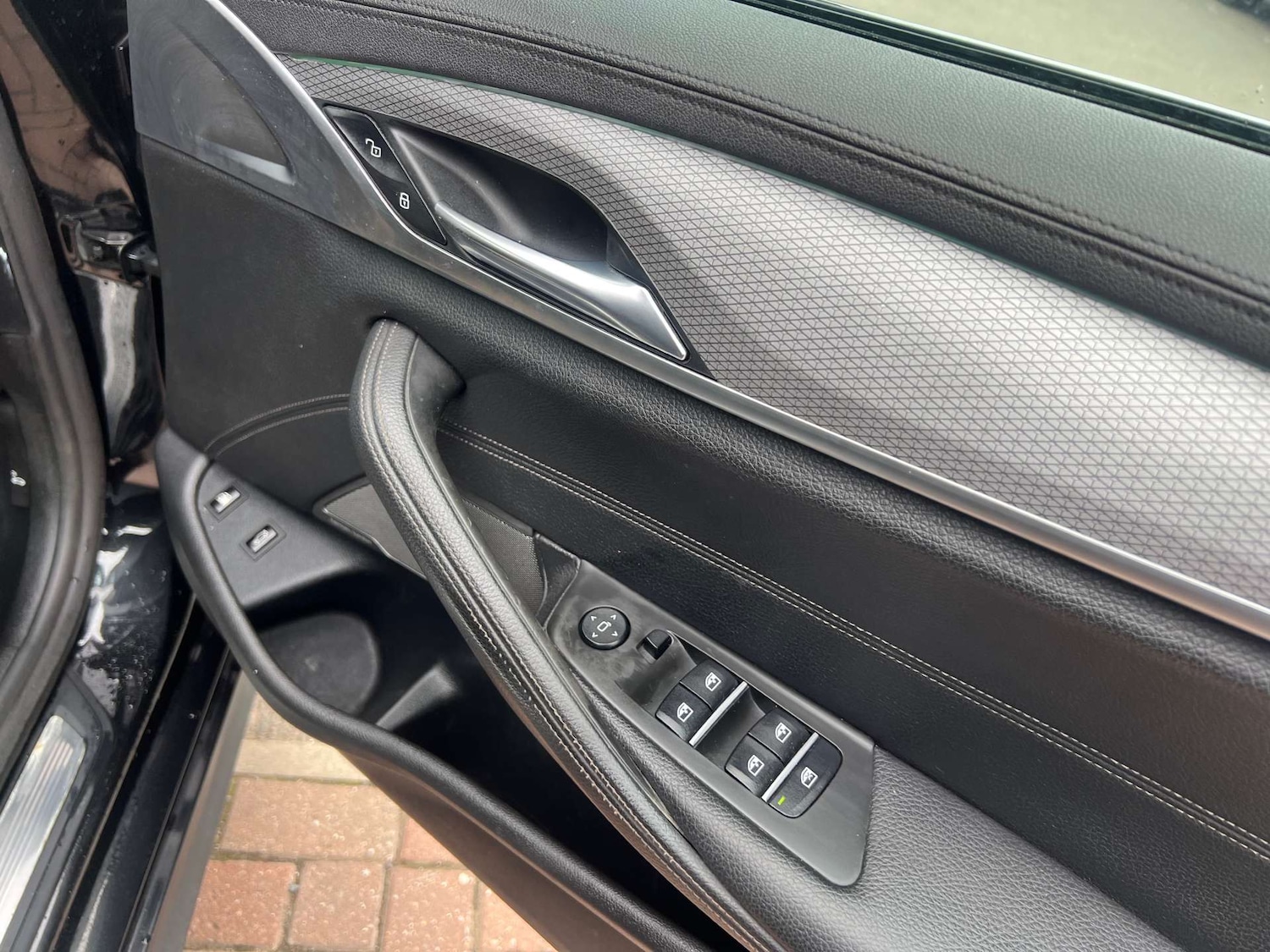 Used BMW 5 Series 2018 for sale - 77383411: Photo 15