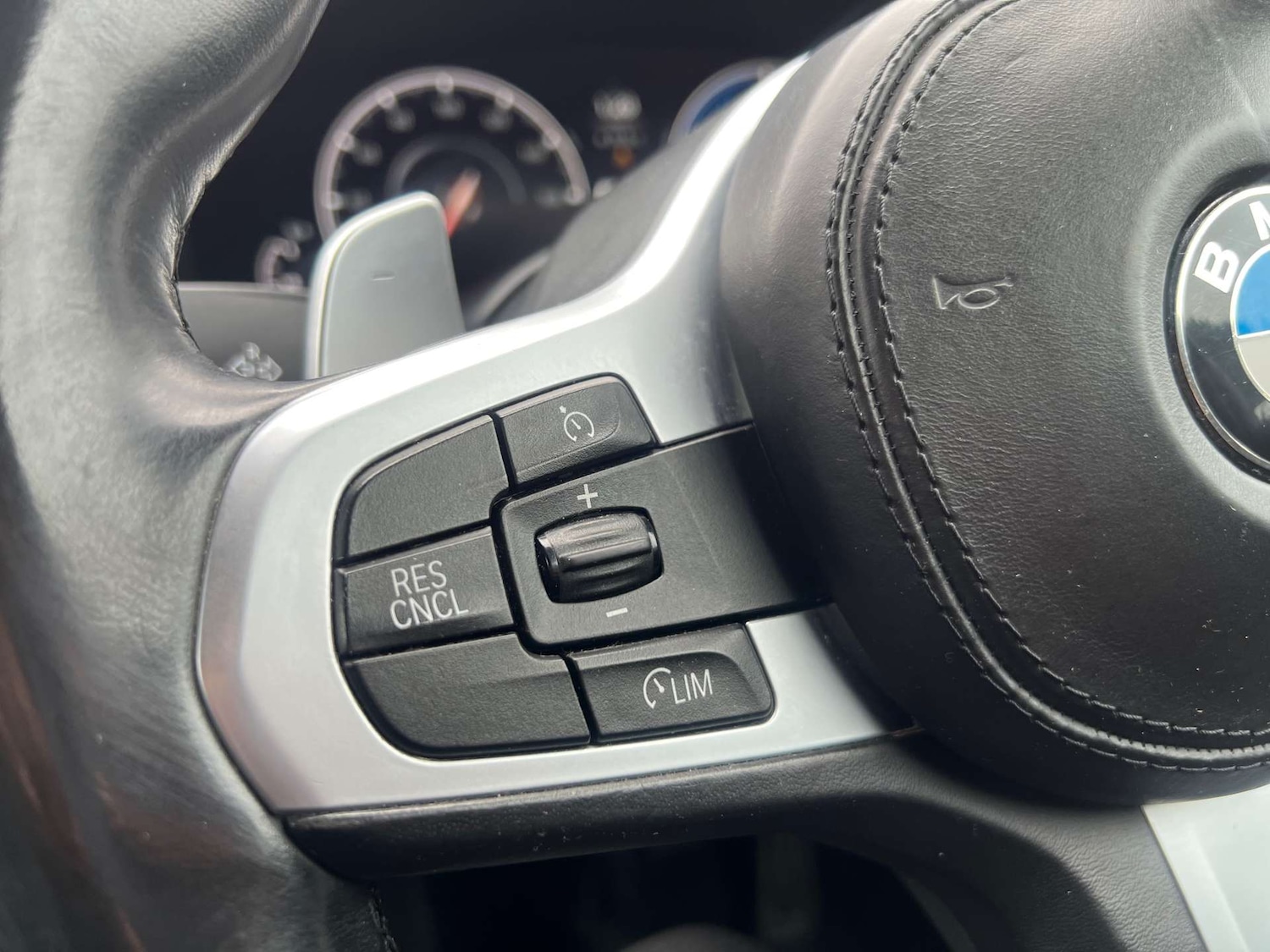 Used BMW 5 Series 2018 for sale - 77383411: Photo 25