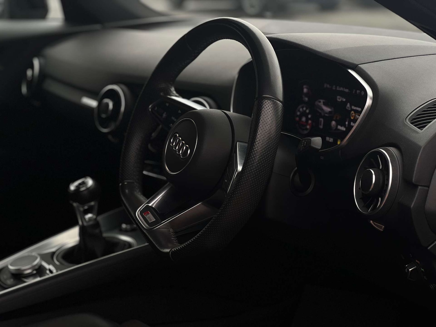 Used Audi TT 2017 for sale - 76402689: Photo 25