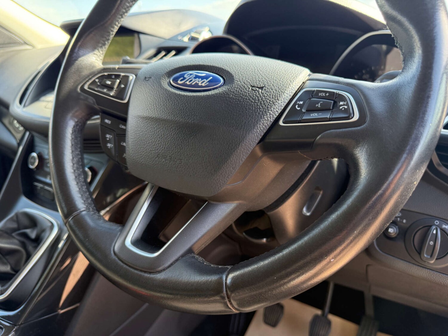 Used Ford Kuga 2017 for sale - 76278056: Photo 39